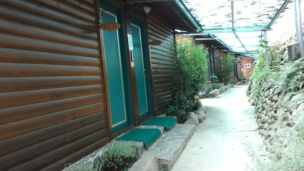 Qing Jing Xiao Taiyang Jingguan Homestay Ренай Екстериор снимка