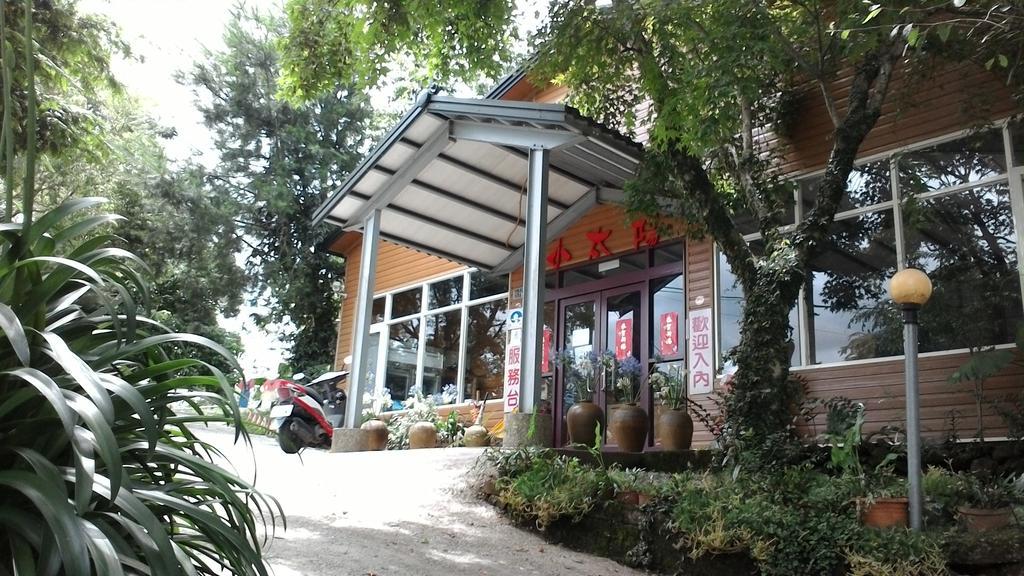 Qing Jing Xiao Taiyang Jingguan Homestay Ренай Екстериор снимка