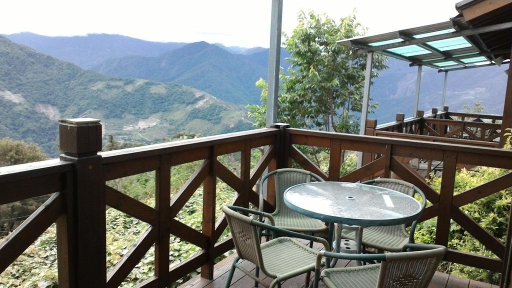 Qing Jing Xiao Taiyang Jingguan Homestay Ренай Екстериор снимка