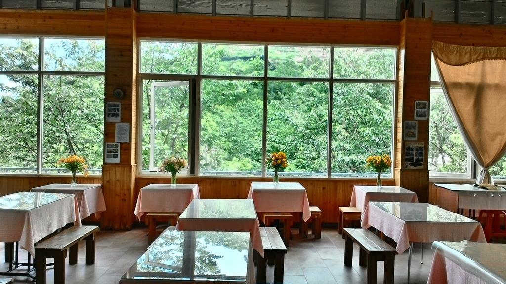 Qing Jing Xiao Taiyang Jingguan Homestay Ренай Екстериор снимка